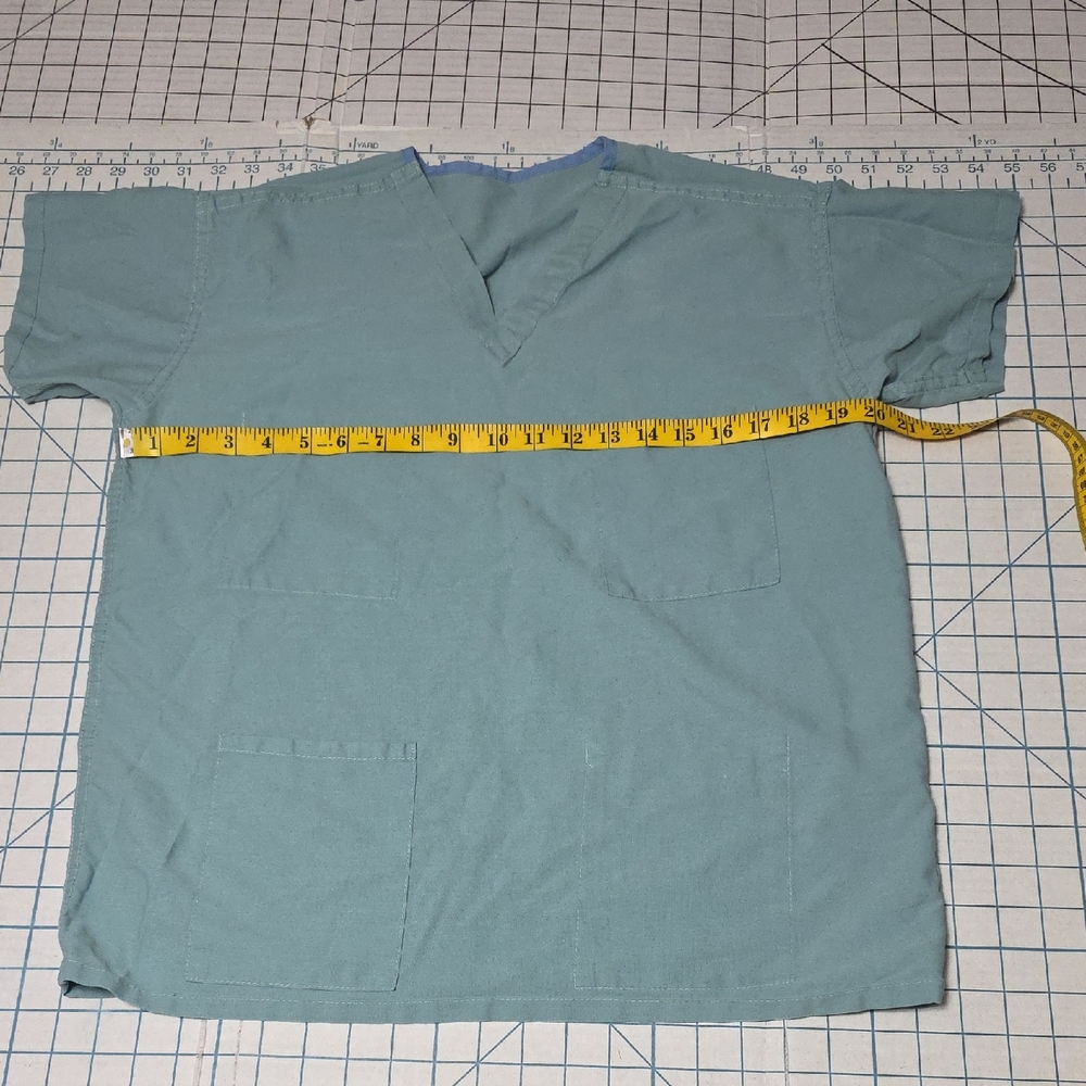 Scrub Top, Blue Green, Preloved